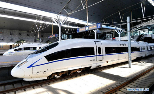 China's electric railway mileage surpasses 48,000 km