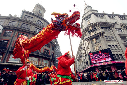 People parade to greet Chinese Lunar New Year in Tianjin