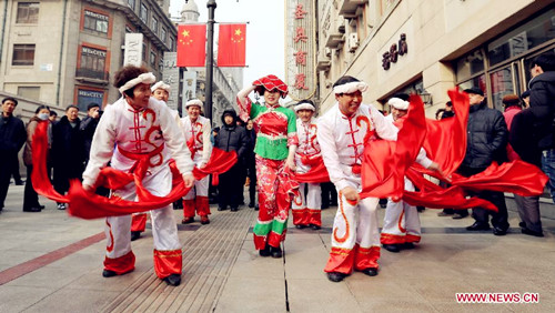 People parade to greet Chinese Lunar New Year in Tianjin