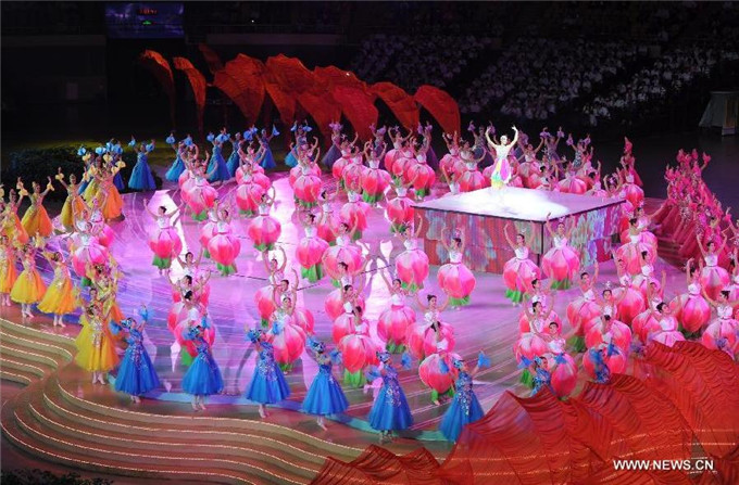 Opening ceremony of 6th East Asian Games held in Tianjin