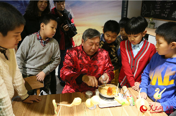 Tianjin opens modern-traditional kitchen