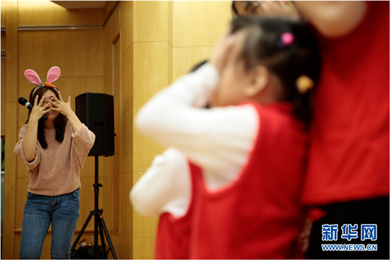 Tianjin holds event to love autistic children as stars