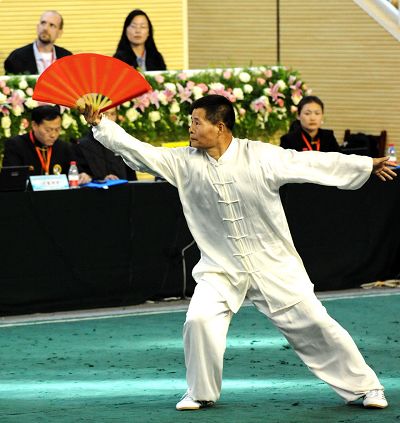 The 4th Tai Chi Competition held on Mt.Wudang