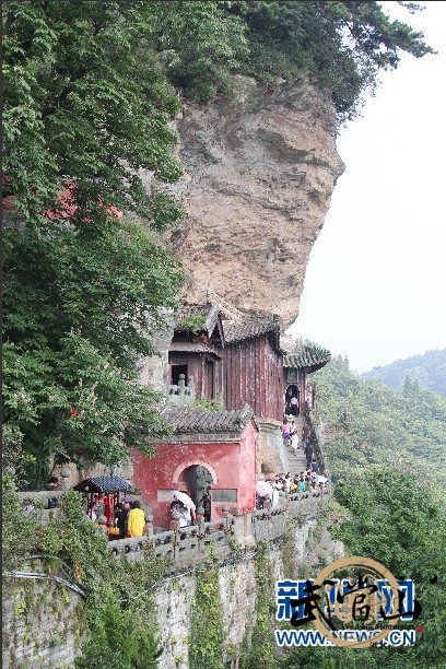 Breathtaking sceneries in the Wudang Mountains