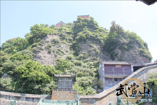 Breathtaking sceneries in the Wudang Mountains