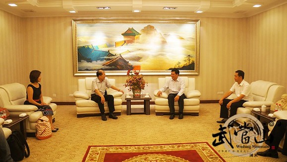 Taiwan Taoist delegation visits Wudang Mountains