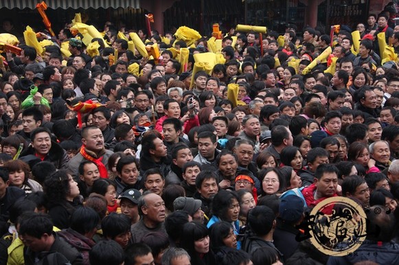Visitors flock to Wudang during Spring Festival