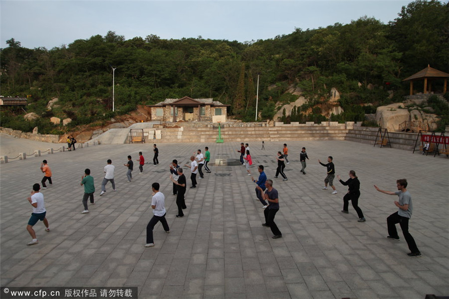 Foreigners flock to tai chi school in Shandong