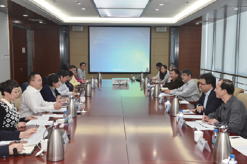 Shell China delegation visits Xinjiang Oilfield Company