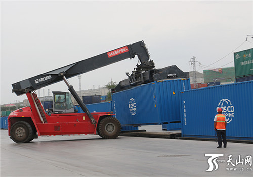 First cargo departs Urumqi for Bangladesh