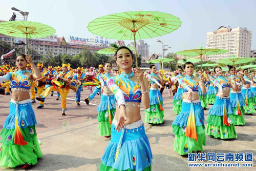 Xishuangbanna holds first elephant-foot drum dance performance