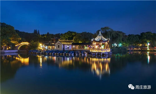 Snapshots of charming night view of Zhouzhuang