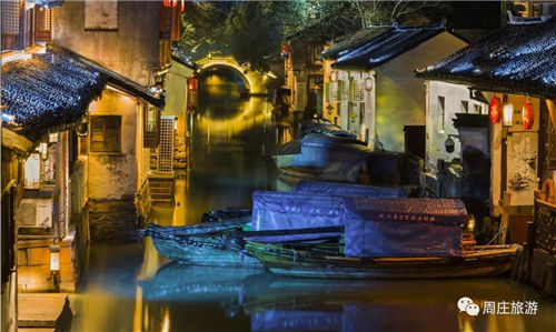 In pics: captivating night view of Zhouzhuang