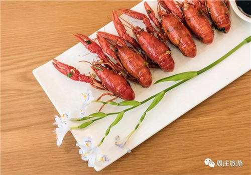 Zhouzhuang rolls out crayfish festival