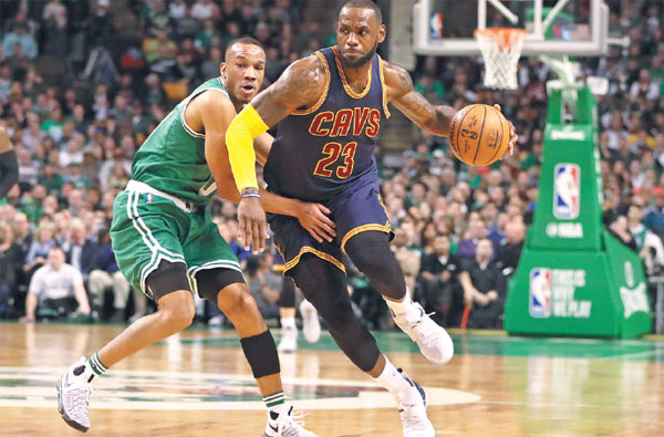 King James keeps Boston at bay