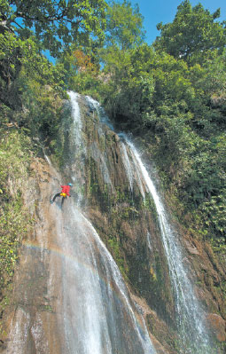 Canyoning becomes popular in Nepal