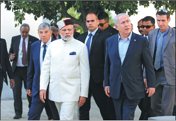 Modi begins historic visit to Israel