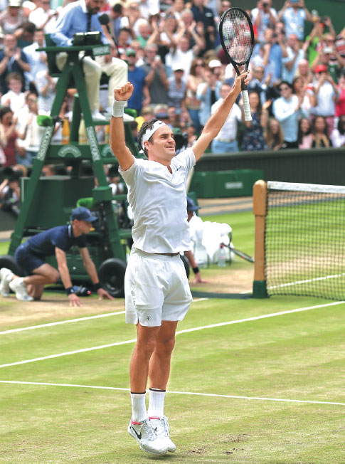 Roger is Wimbledon's gr-<FONT color=#993366>eight</FONT>-est