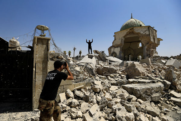 After IS, Mosul rebuilds mosques and monuments