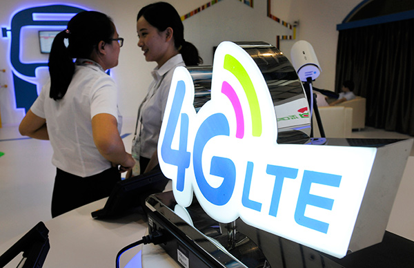 China Mobile reports 3.5% profit rise