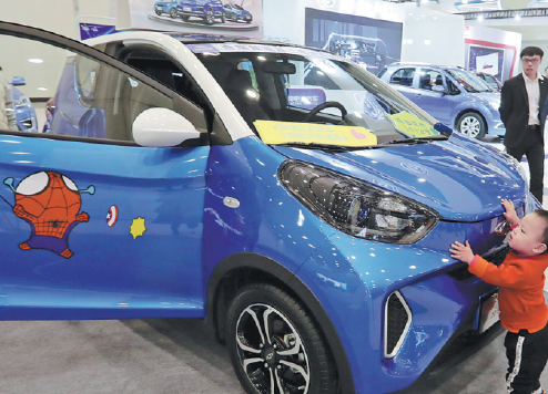 New energy vehicle sales gain traction