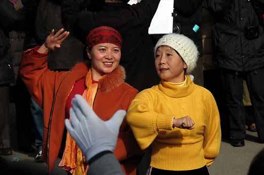 Folk art gathering at Temple of Heaven