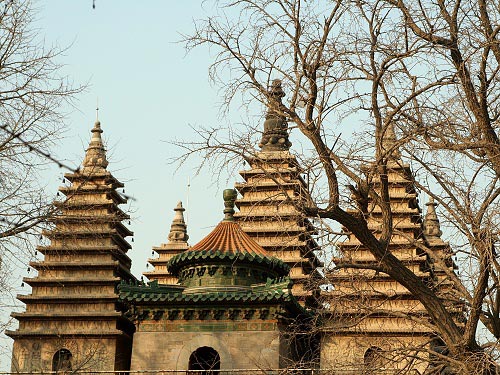 The Zhenjue Temple (Zhen Jue Si)