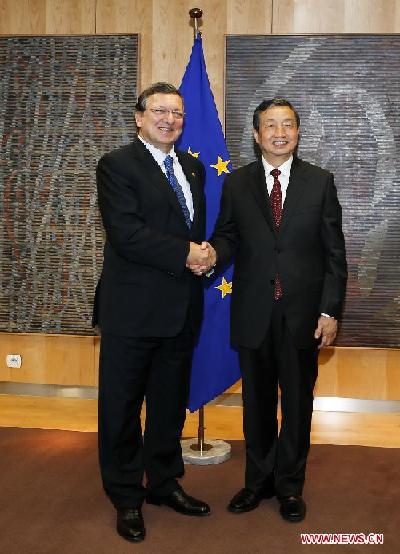 China, EU must pull together