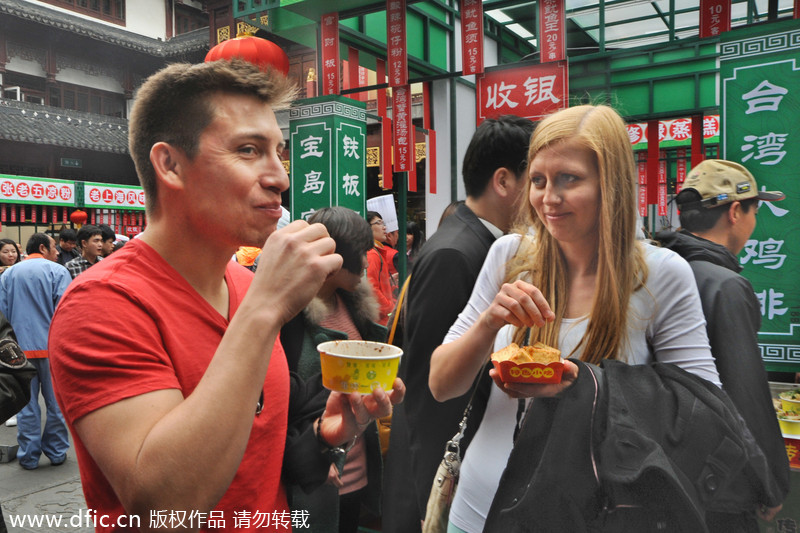 10 reasons to try Chinese street food