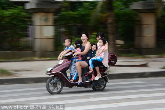 Should e-bikes be banned in China?