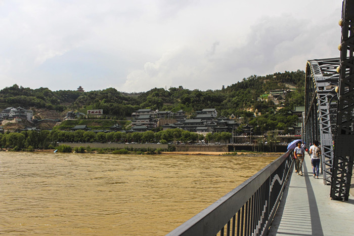 Lanzhou, city beside the Yellow River