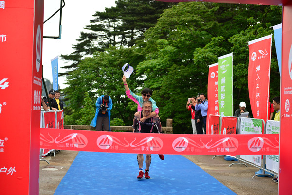 Scaling China's mountaintops in breathtaking triathlon