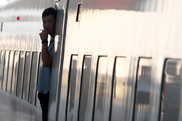 Trains are not exempt from ban on smoking in public places