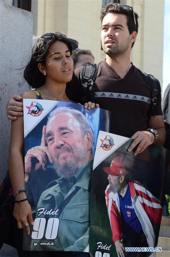 Commentary: Fidel Castro dies, but spirit lasts