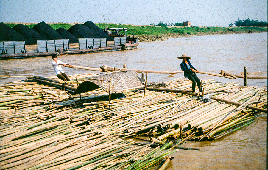 A railway that opened up southwest Guangdong