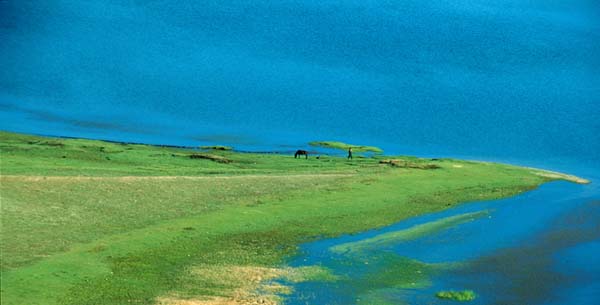 Kasa Lake, Luhuo County, Sichuan Province