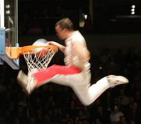 A member of the French acrobatic basketball team 