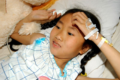 Girl with bird flu out of danger