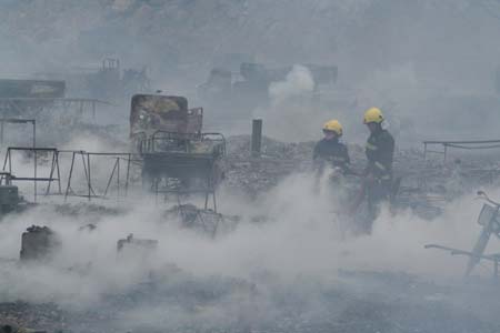 Explosions ruin firecracker market in Shandong