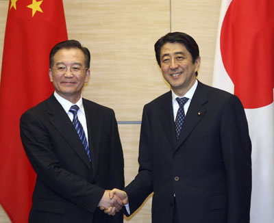 China, Japan sign environmental declaration