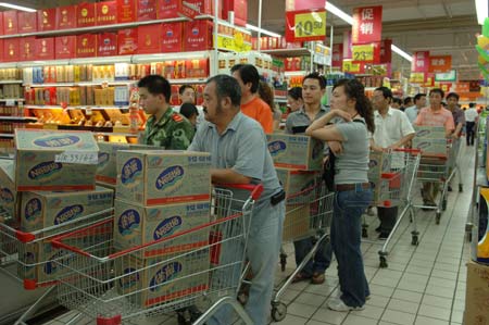 Drinking water crisis in Wuxi