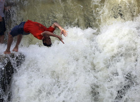 Water fun at Wadi El-Rayan depression, Egypt