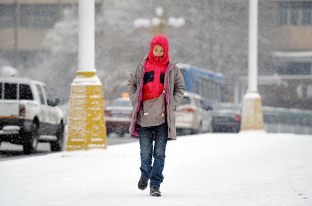 Snow storms hit northern China