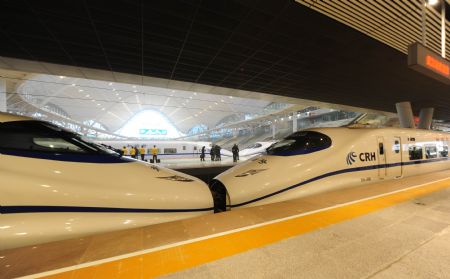 World's fastest rail journey starts operation in China