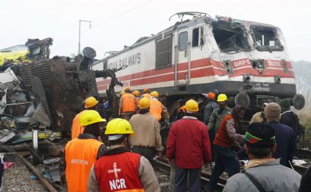 More than 10 killed in rail mishaps in N India