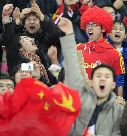 China beats South Korea 3-0 at East Asian Champs