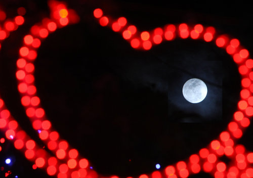 The Lantern Festival burns bright across China