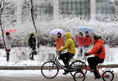 April snow falls in Liaoning