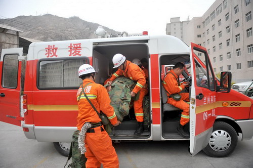 Vice Premier visits Yushu, relief and rescue underway