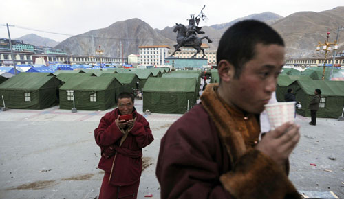 Life goes on in Yushu